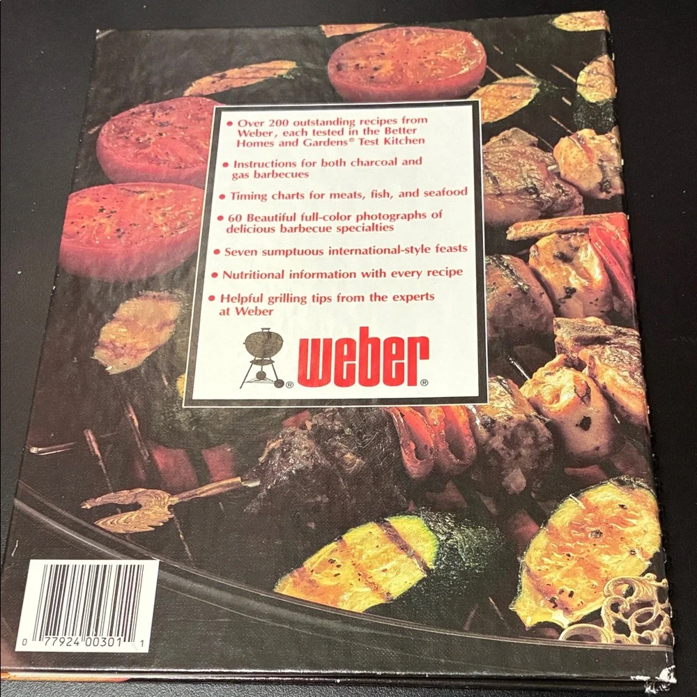 Vintage Weber Grill Out! Cookbook - Black Cover